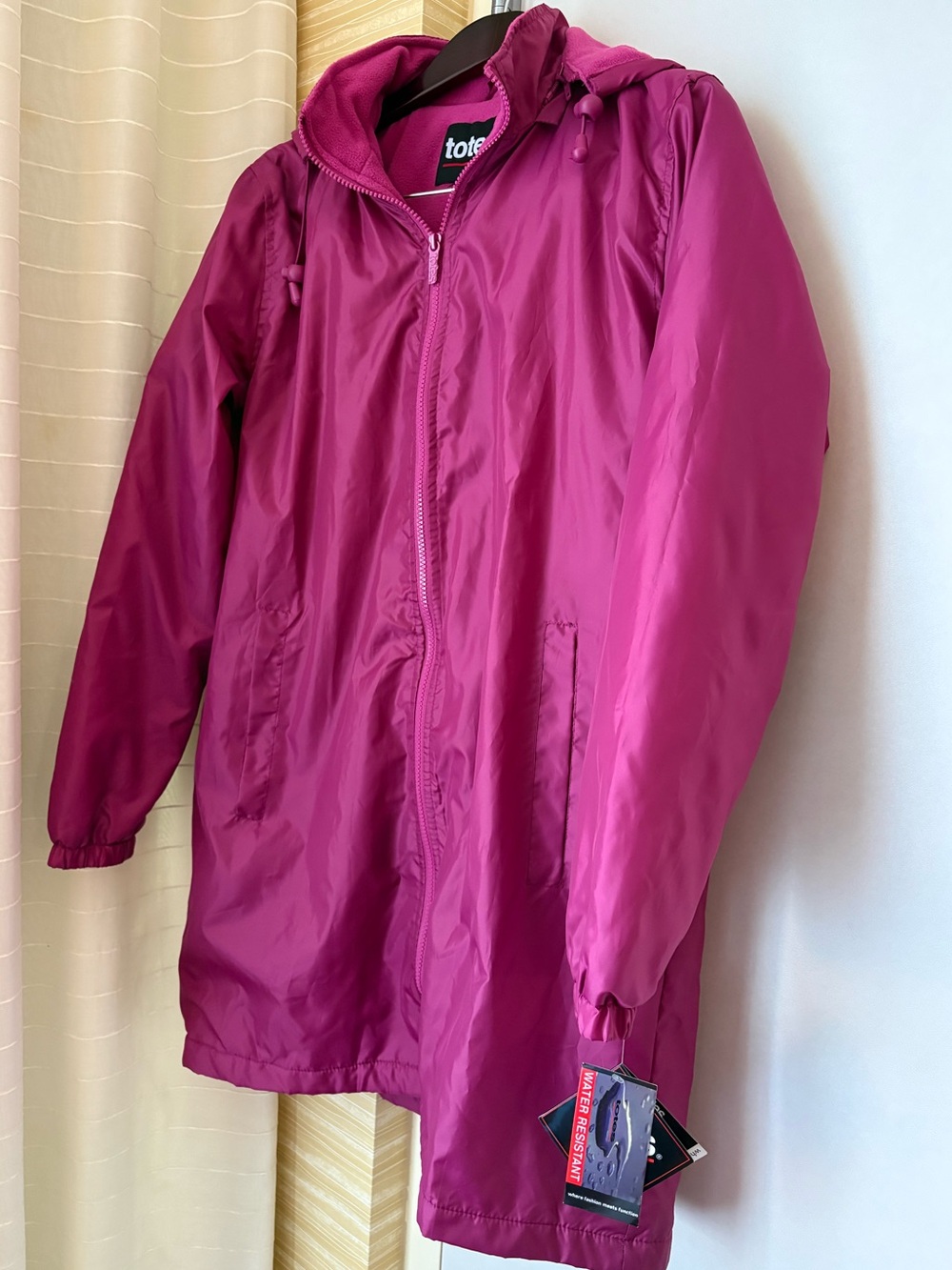 totes Fuchsia Hooded Lightweight Rain Jacket NWT